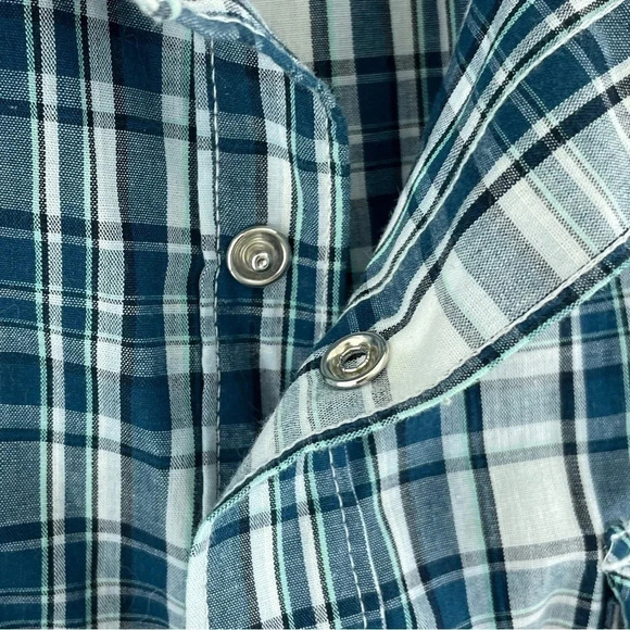 Levi's Mens size Large pearl snap long sleeve button down plaid shirt 0824 - Picture 3 of 8